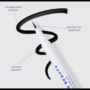 DRAGON BEAUTY EYELINER blackout